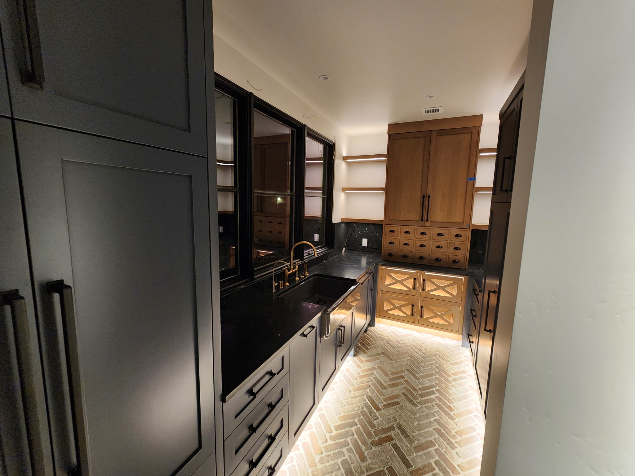 Organized pantry shelving